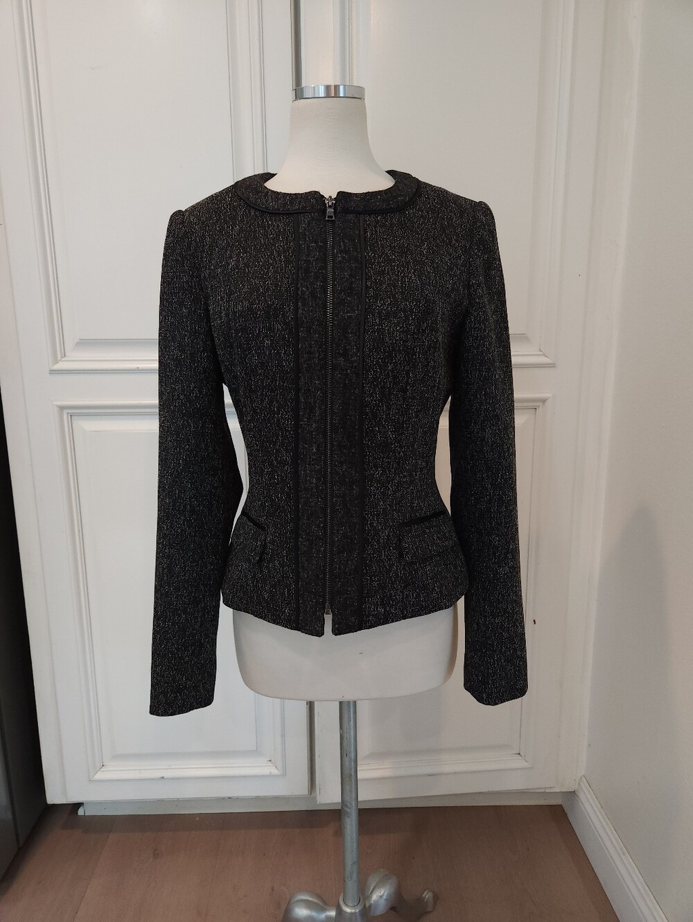 Black Tweed Zip-Front Women's Jacket